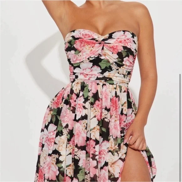 NWT Fashion Nova Strapless Floral Maxi Dress - Picture 3 of 8